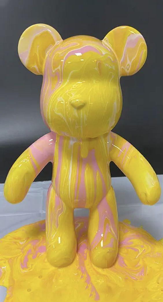 Флюїдне медвежонок fluid bear bearbrick, 23 см, з фарбами YELLOW - Image 4