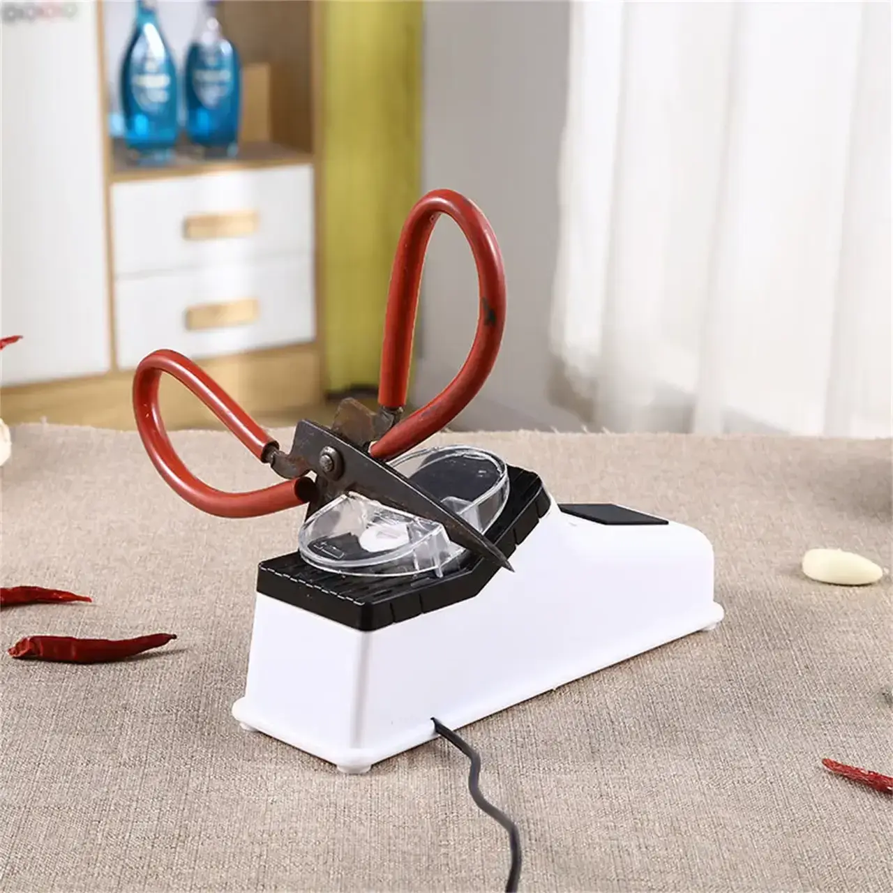 Точилка електрична 4 в 1 для ножів та ножиць від USB Electric Knife Sharpener - Image 3