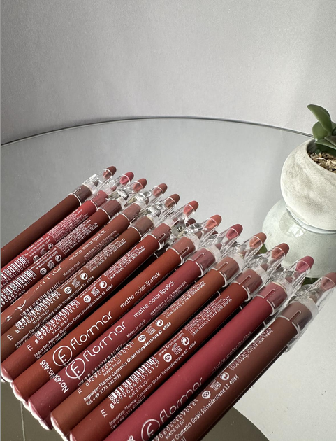 Набір матових олівців для помада-олівець Flormar Matte Color Lipstick - Зображення 2