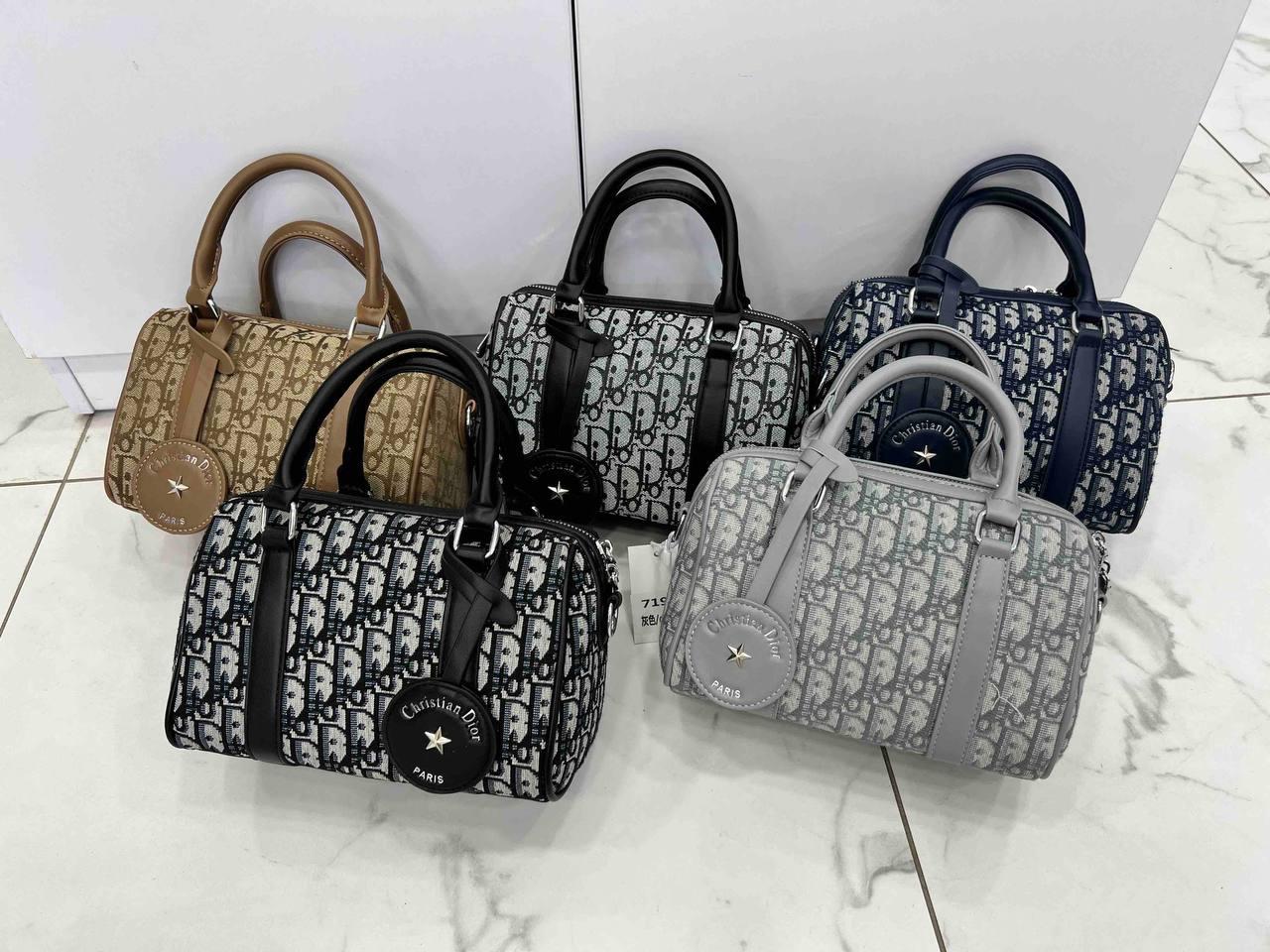 Популярна жіноча сумка Dior тренд різні кольори 719